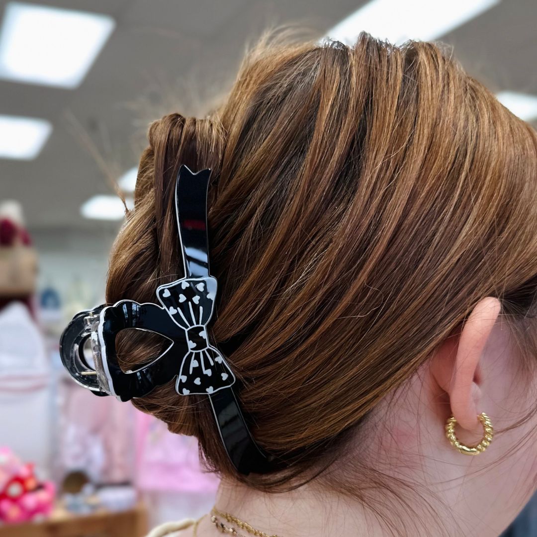 Large Hairclip with Bow