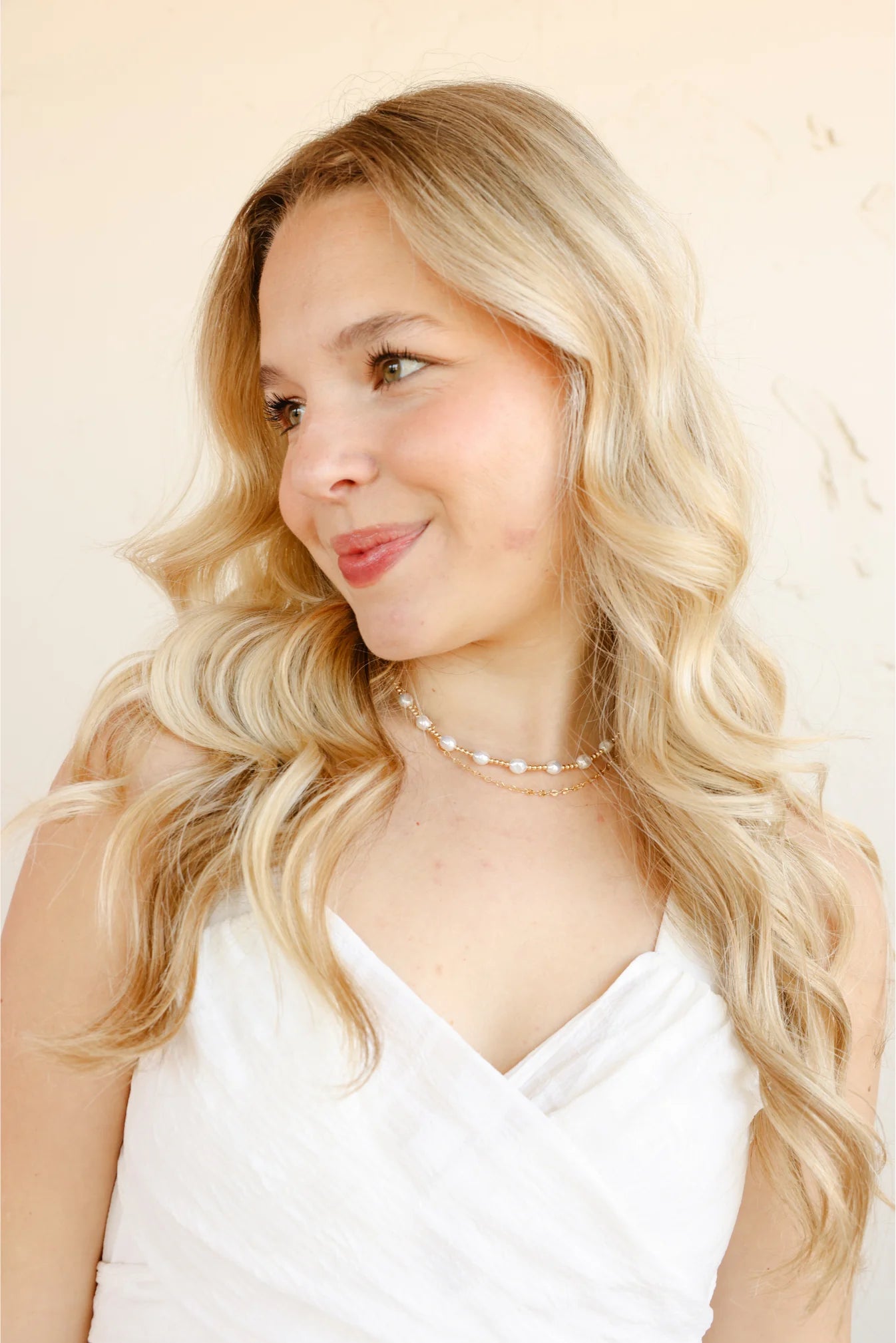 Beaded Blondes Bri Pearl Necklace in Gold