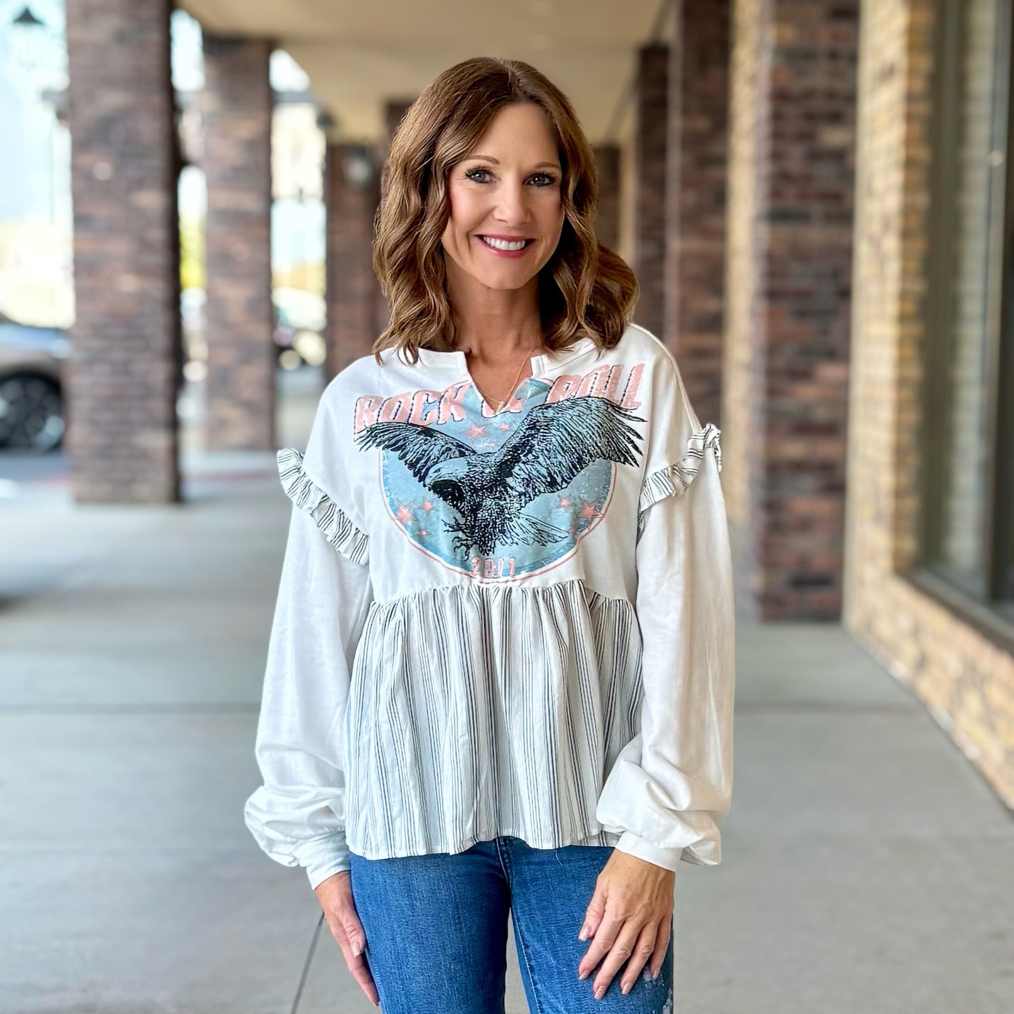 Graphic Ruffle Sleeve Baby Doll Top