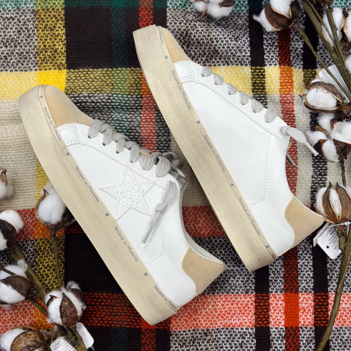 Reba Pearl Star Sneakers