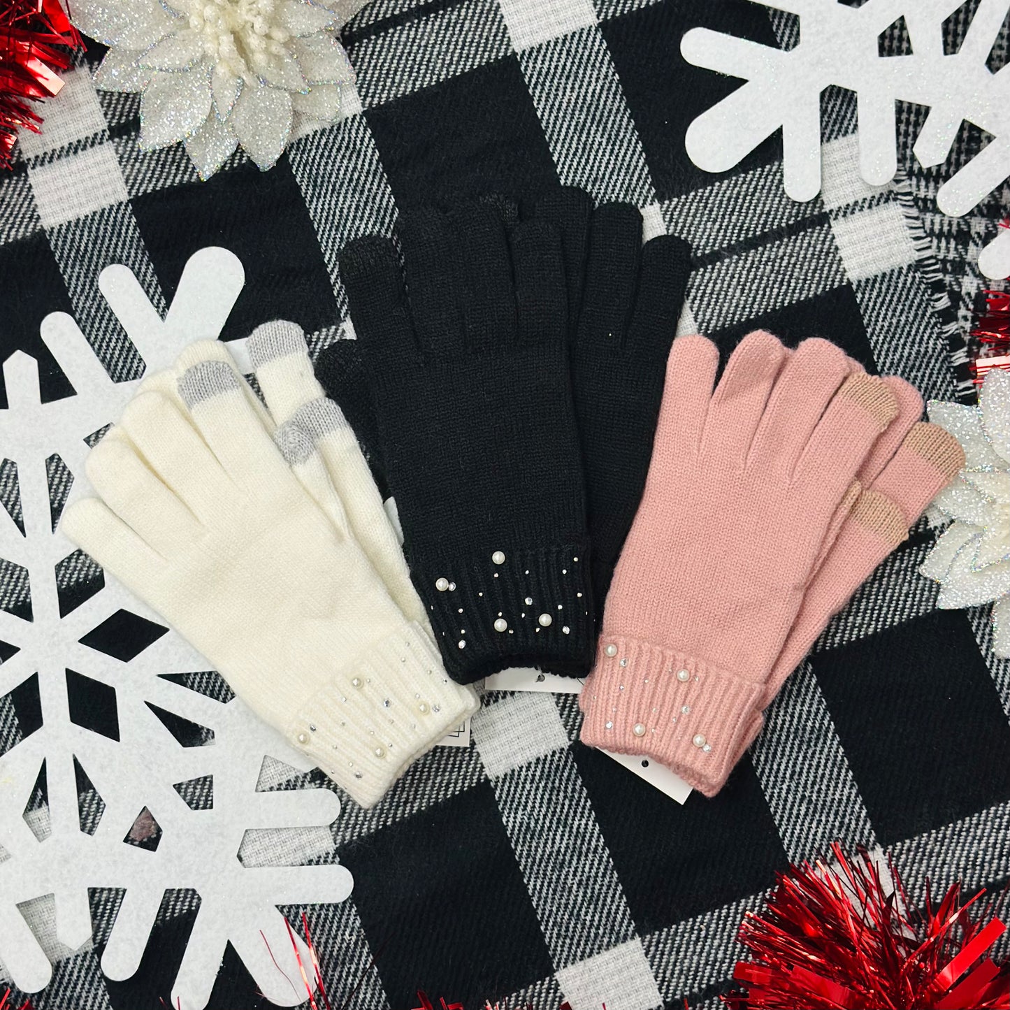 Ivory Pearl Edge Glove