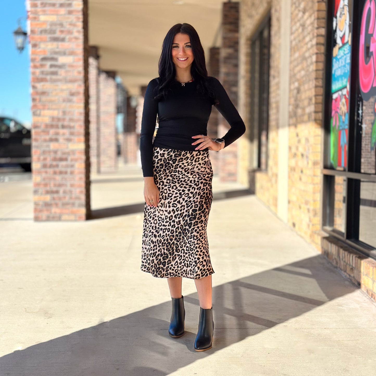 Chic Leopard Skirt