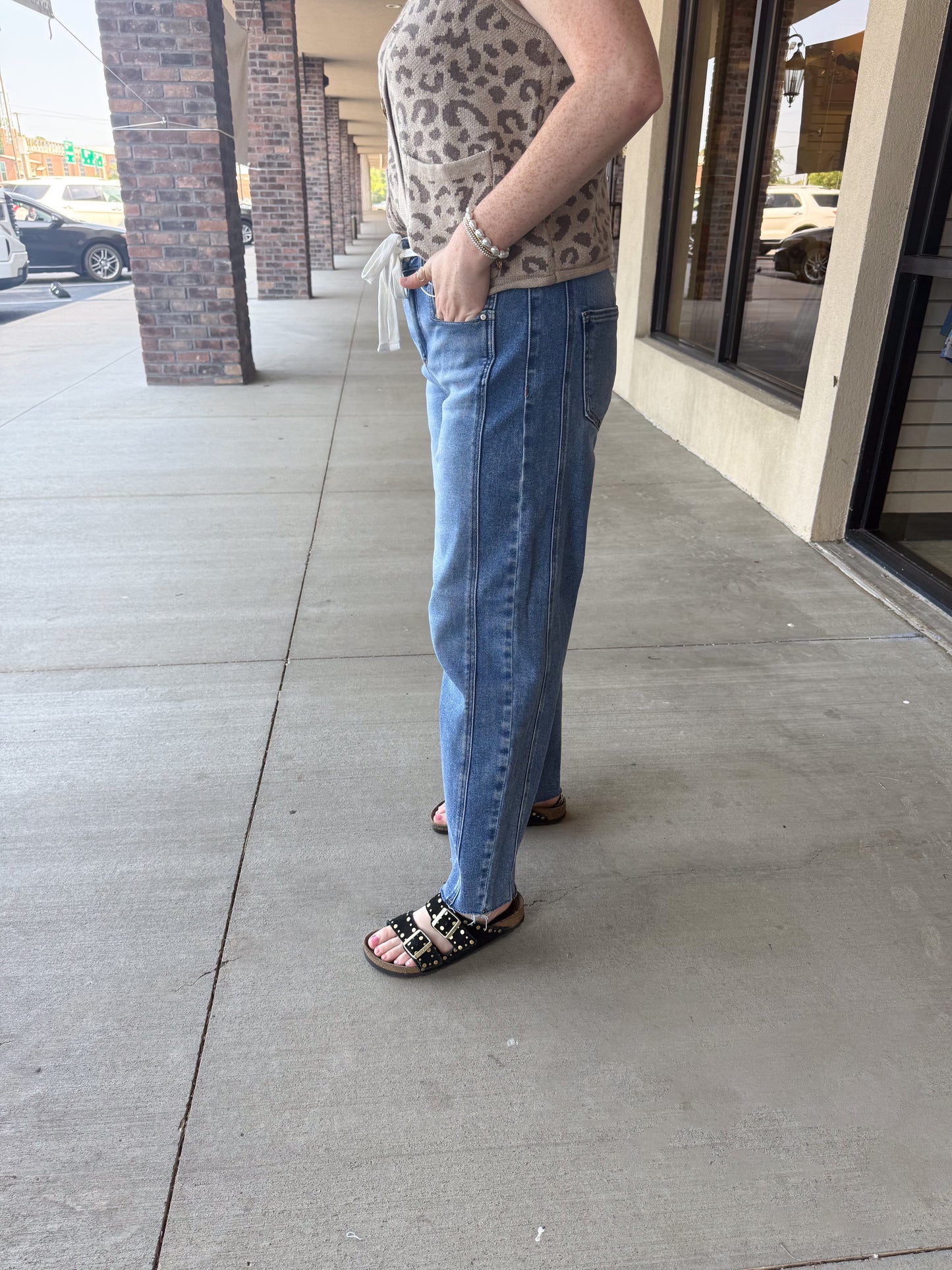 Risen Barrel Jean With Drawstring Accent Waistband: Dark