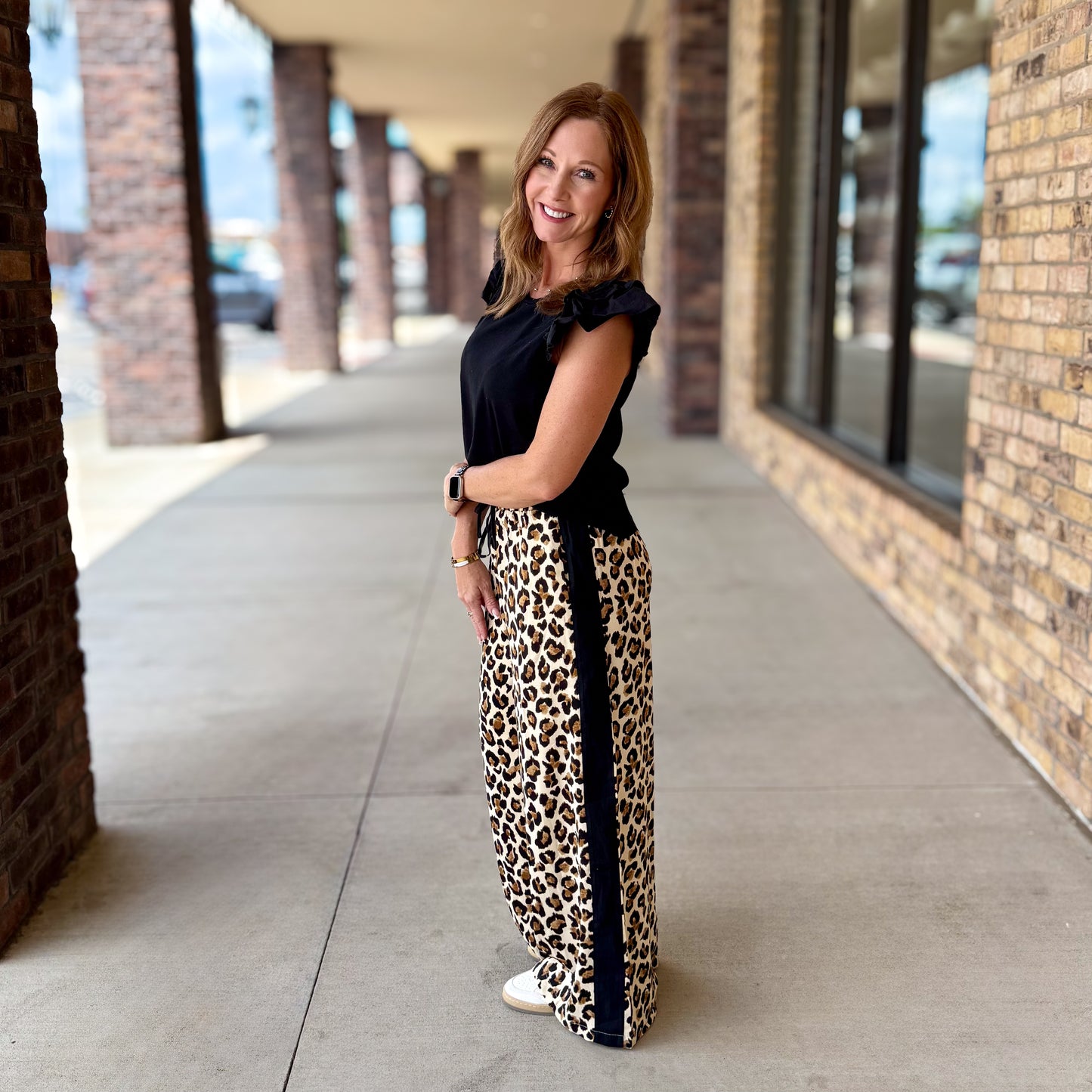 Leopard Light Weight Wide-Leg Drawstring Pant