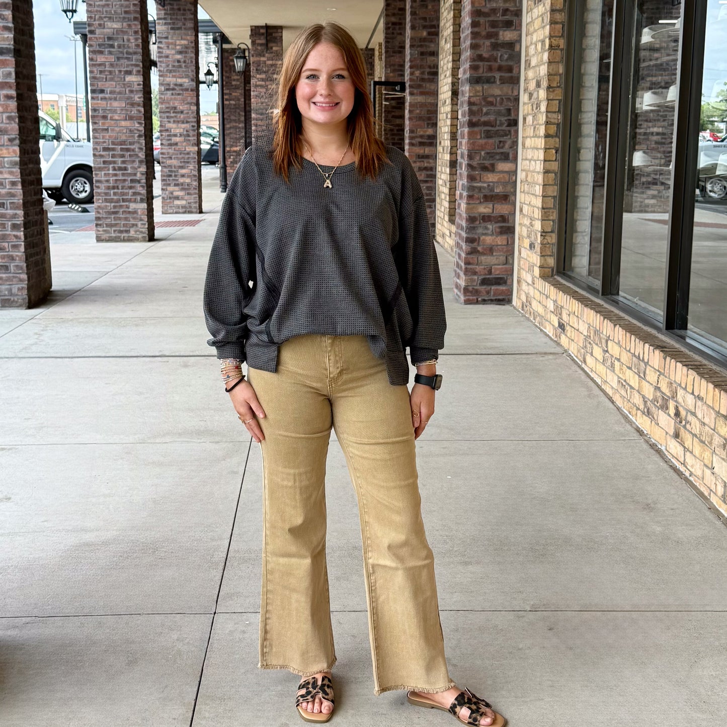 Acid-Washed Stretchy Light Weight Jean