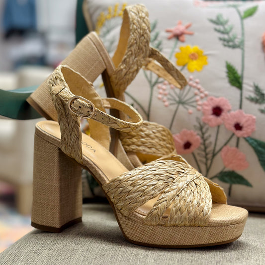 Lainey Straw Woven Wedges