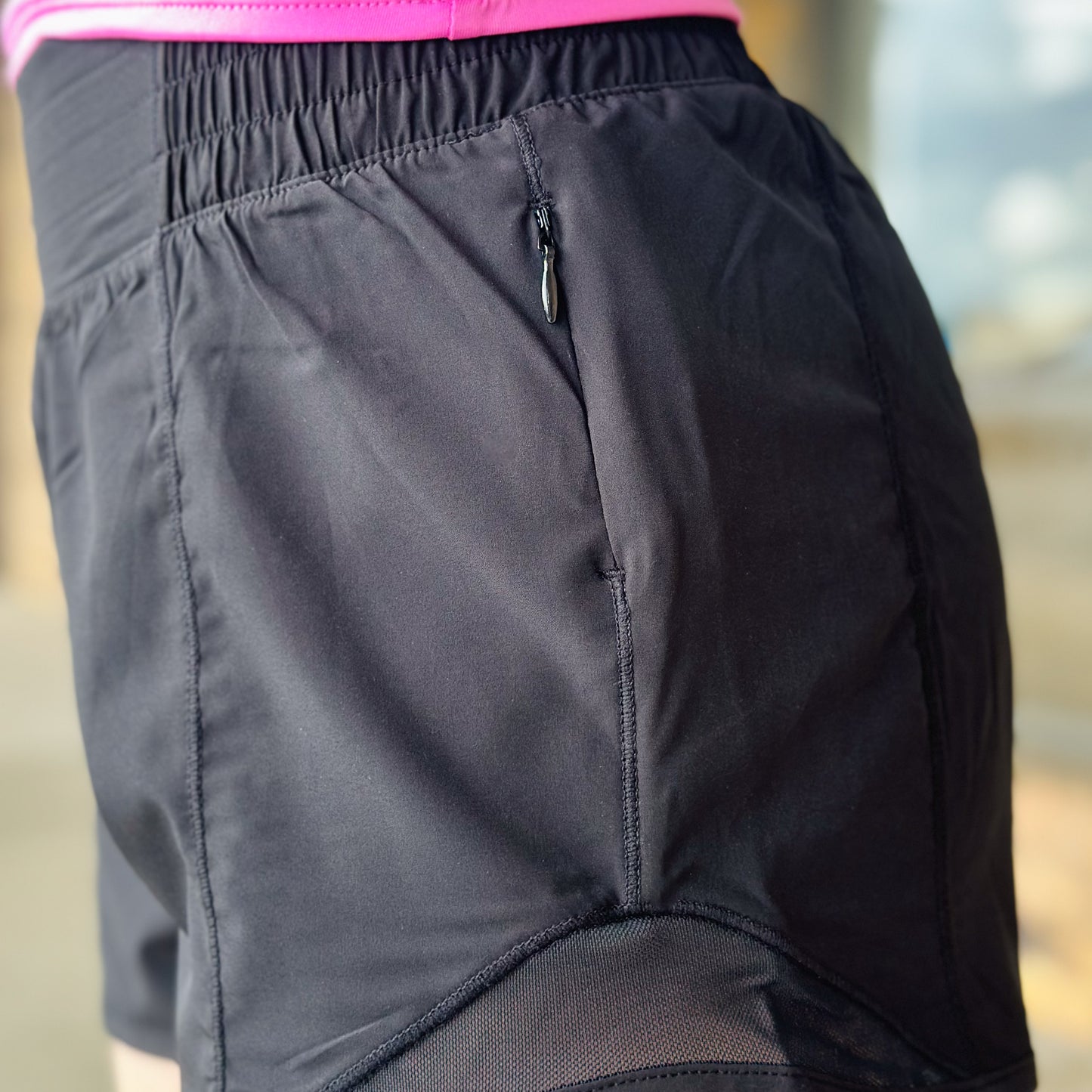 Active Athletic Shorts With Mesh