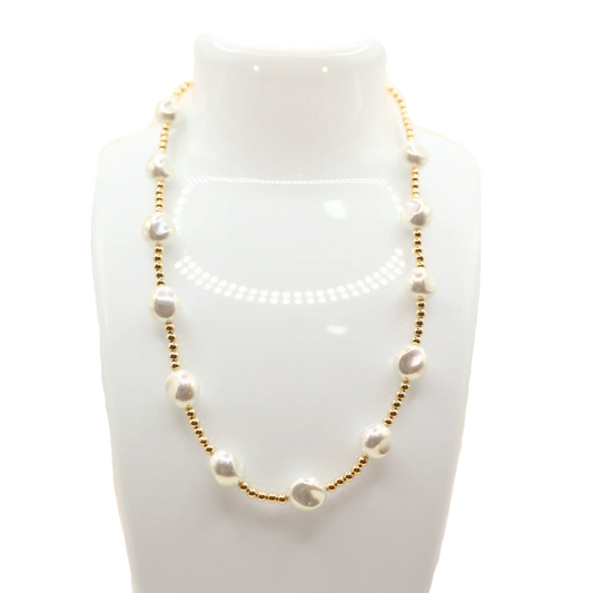 Beaded Blondes Sadie Pearl Necklace