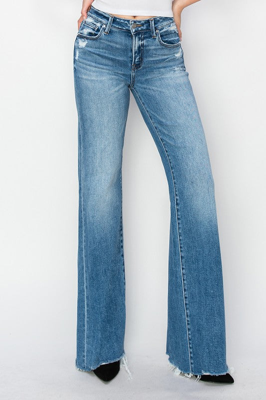 Risen Mid-Rise Wide Jean