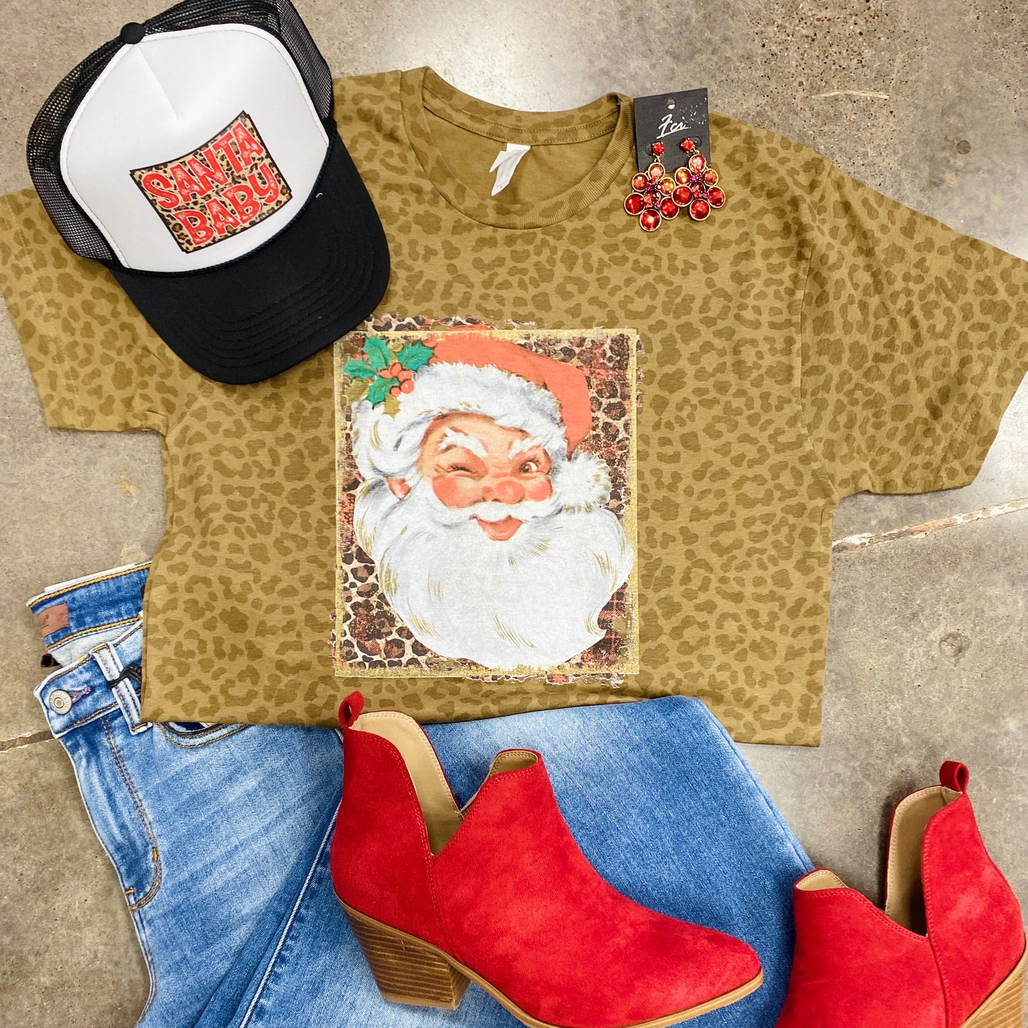 Vintage Leopard Santa Tee