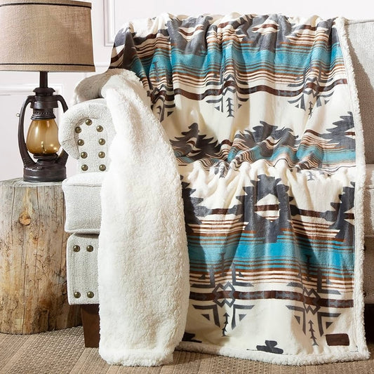 Wrangler Carstens Lone Mountain Plush Throw