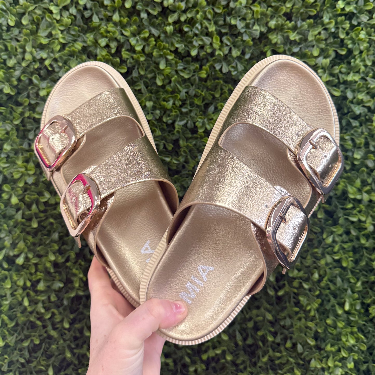 Mia Gold Gen Slide On
