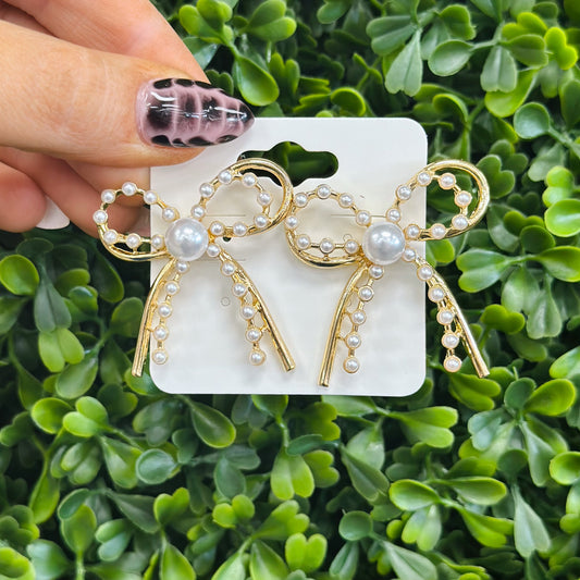 Gold & Pearl Bow Earring