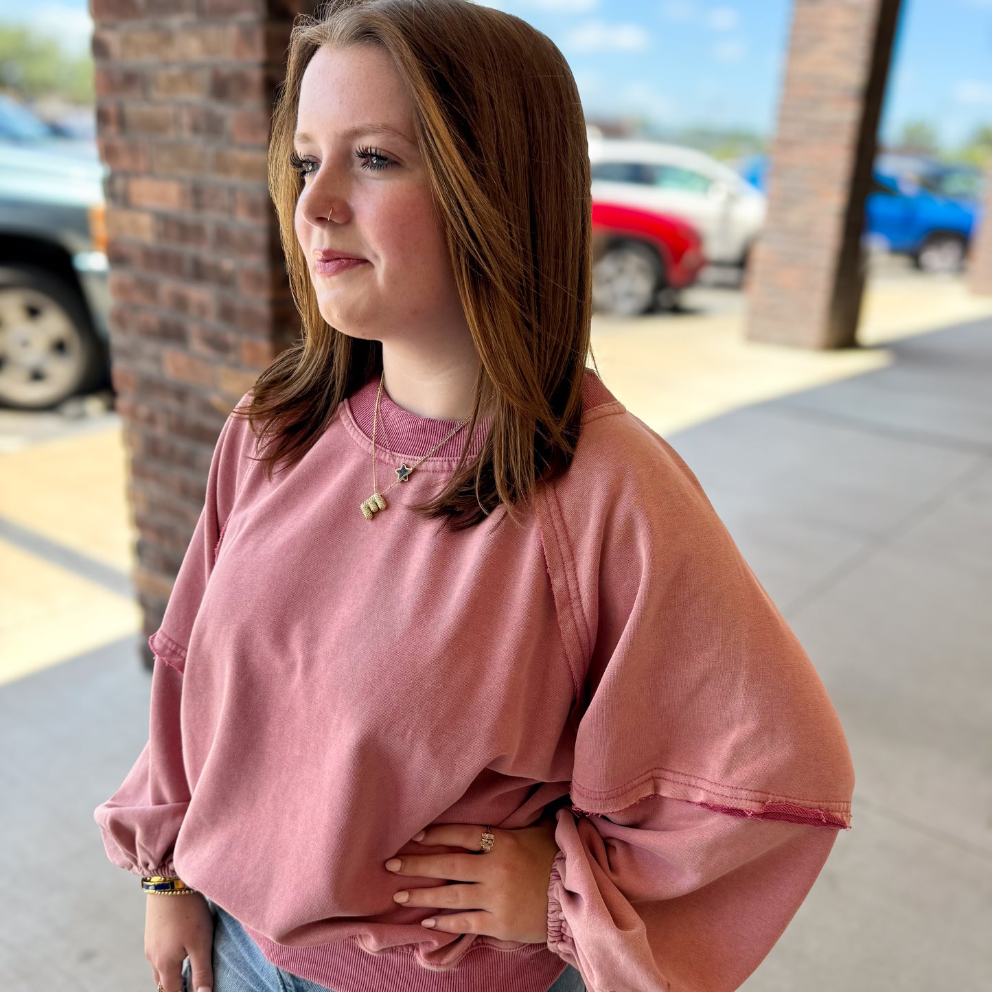 Trendy Raw Hem Pullover Sweatshirt: Mauve