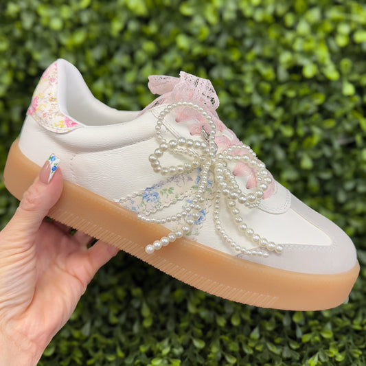Pearl Bow Shoe Charm