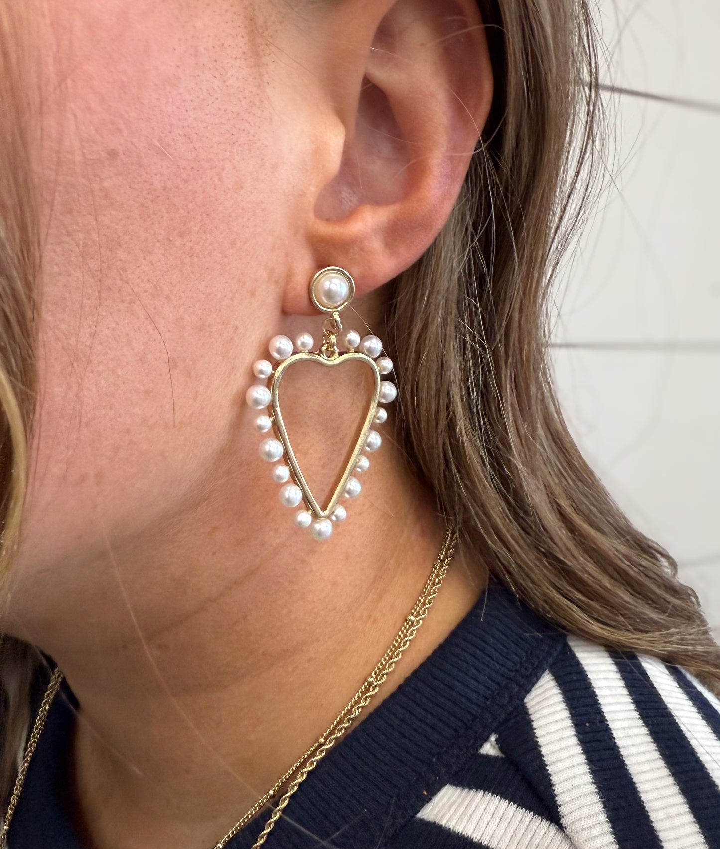 Jane Marie Heart of Pearl Earring