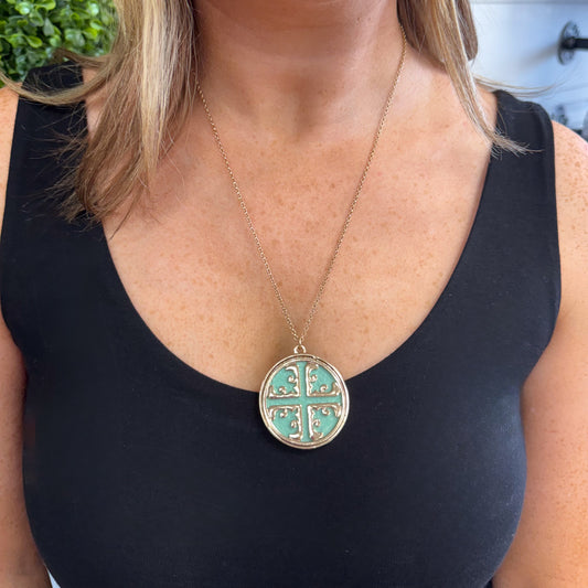 The Tori Necklace & Earring Set: MInt