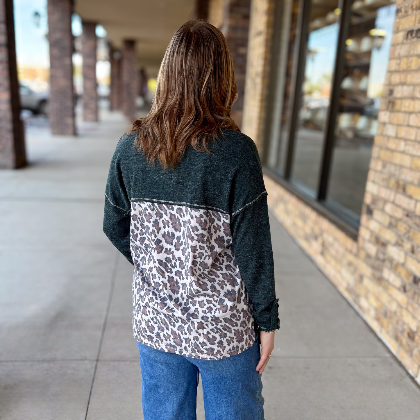 Leopard Accent Long Sleeve Top: 2 Colors