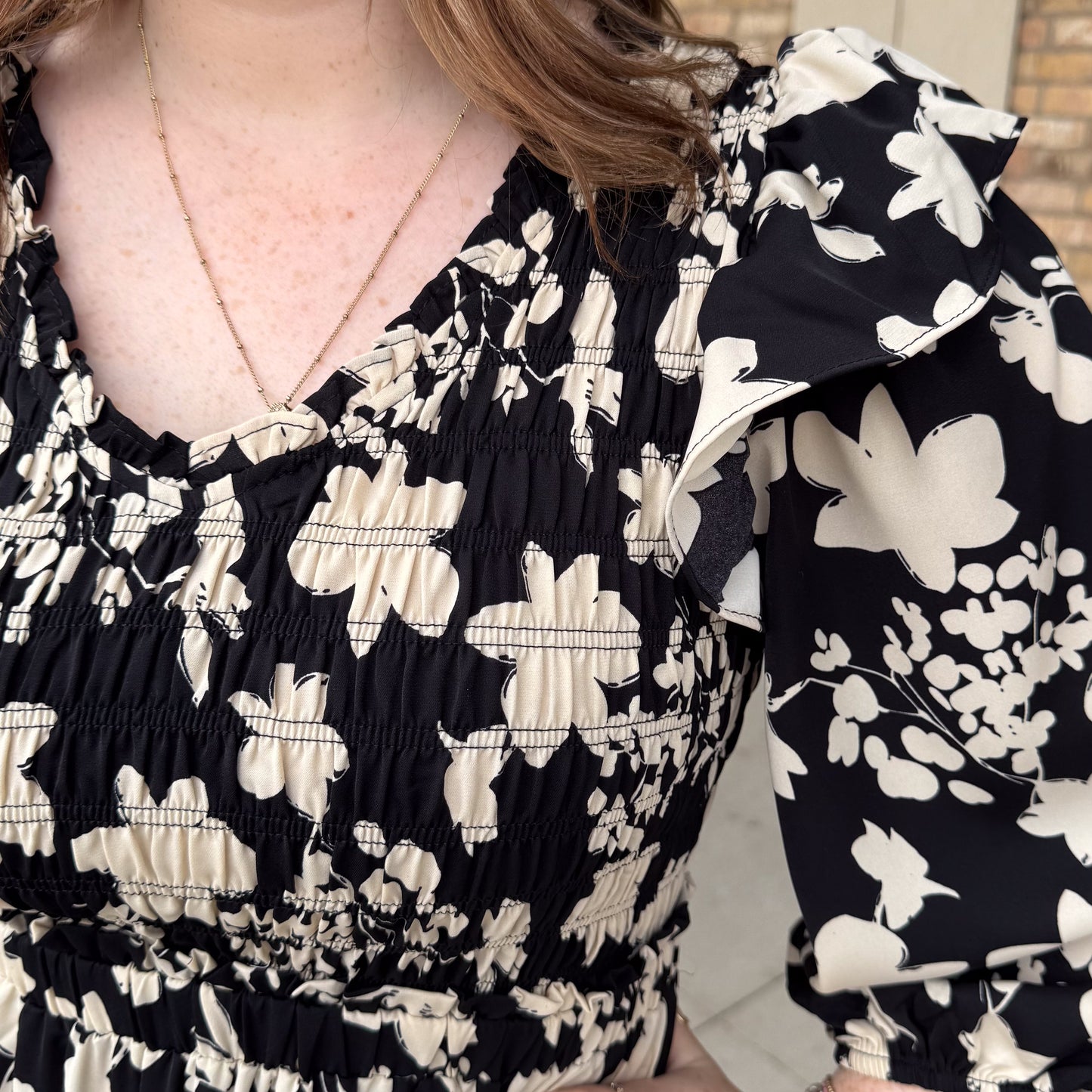 Floral Grace Midi Dress: Black