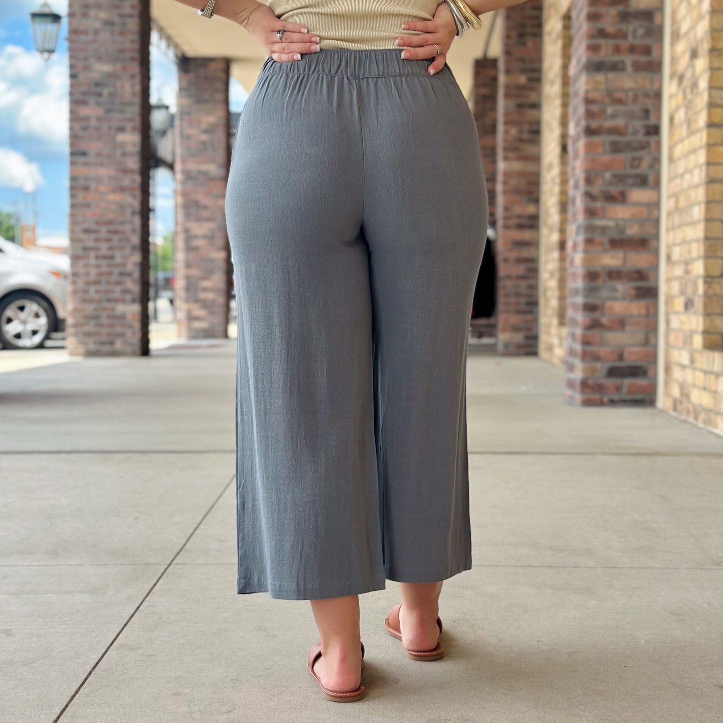 Black and Spruce Linen Pants