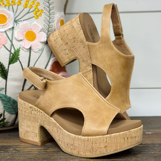 Corkys Miss Carley Wedge-Caramel