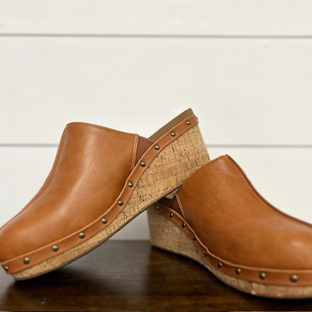 Corkys Cognac Marley Wedge